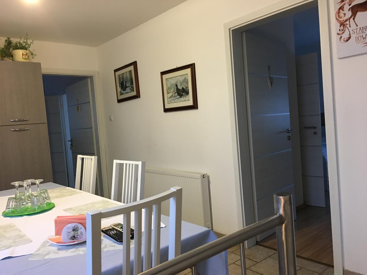 Hunters House Kft Bed And Breakfast Toltestava Екстериор снимка